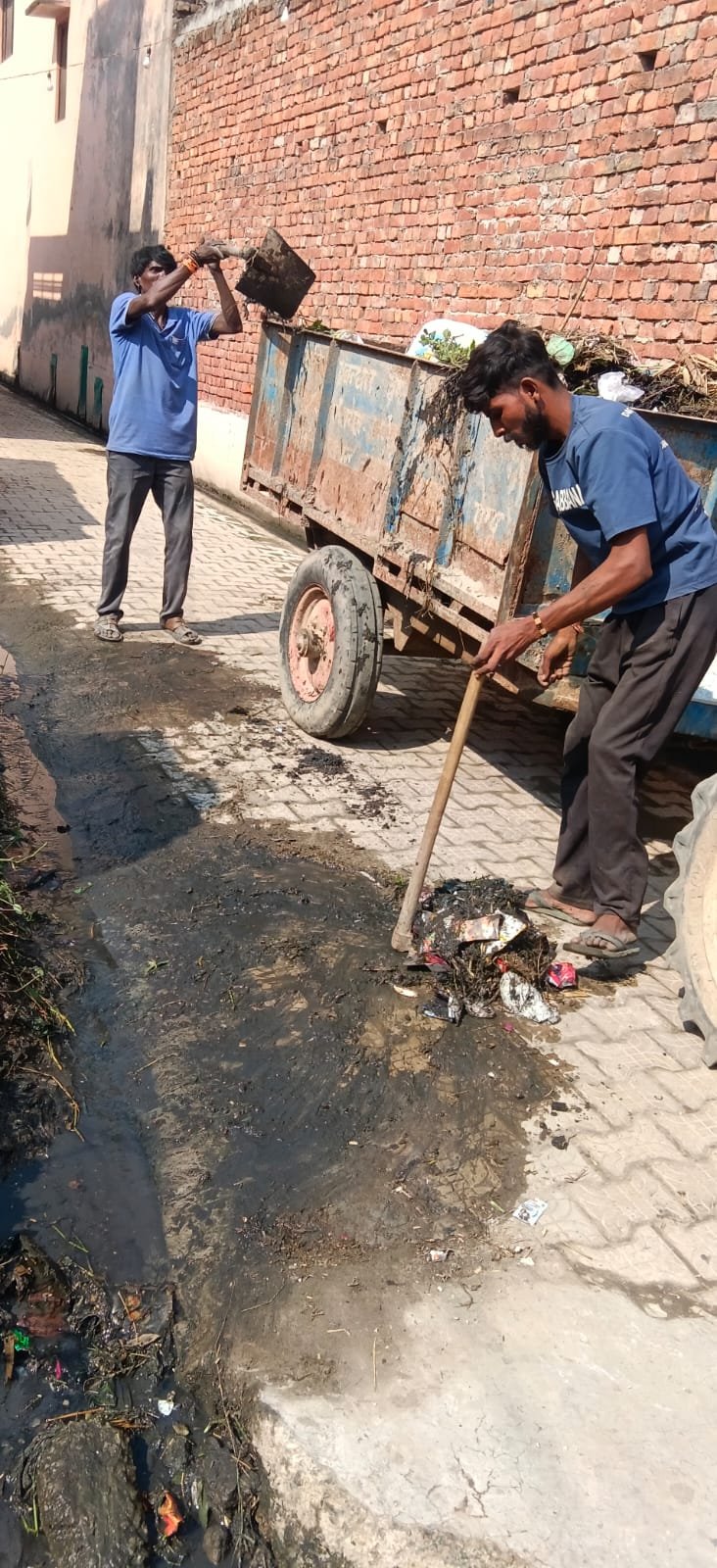 1792843441 4 मुख्यमंत्री के निर्देशों के अनुपालन में मेलाधिकारी कुंभ श्रीमती सोनिका