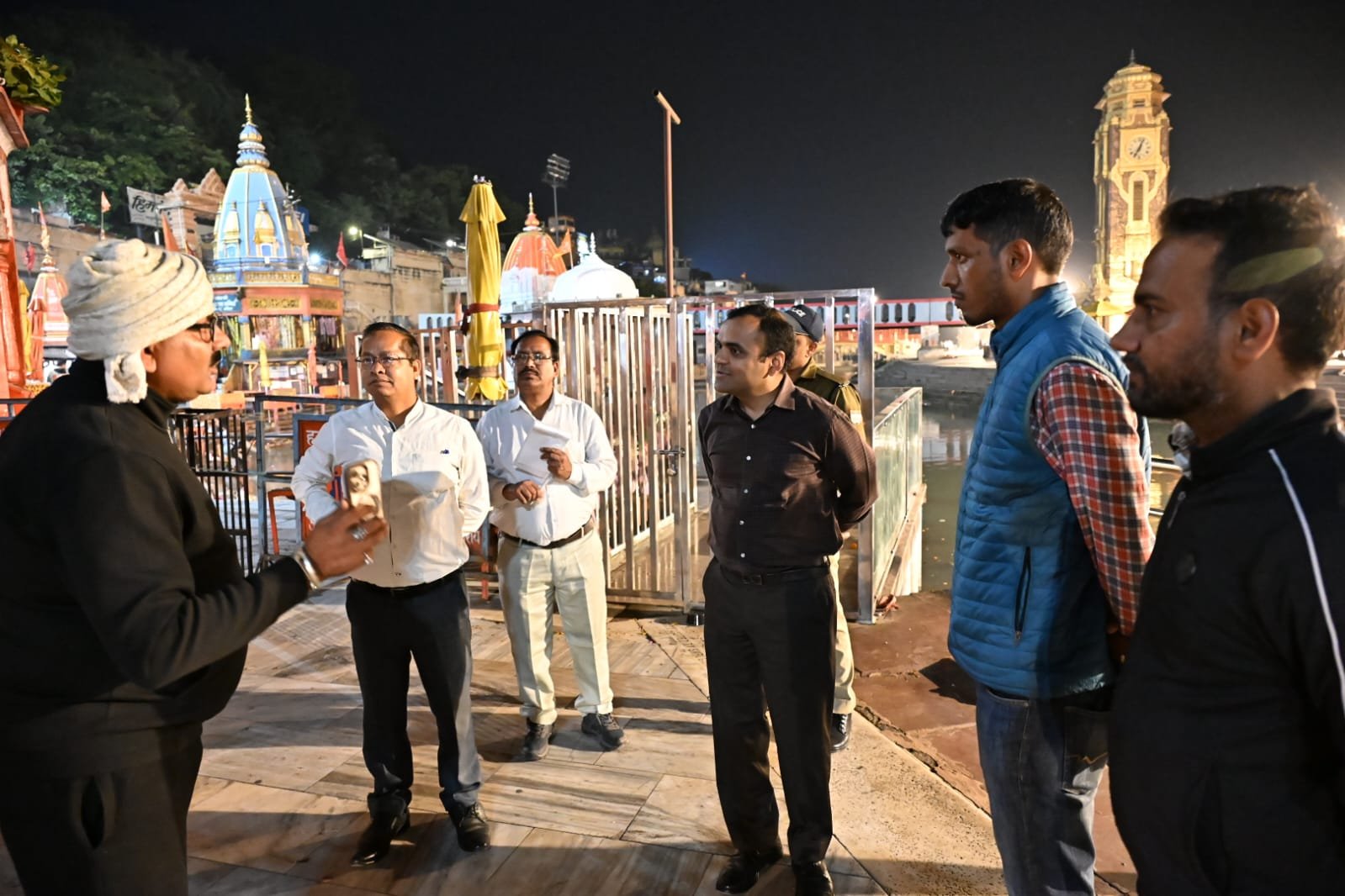 1792869694 147 आगामी कुंभ मेले के दृष्टिगत रात्रि के समय चल रहे