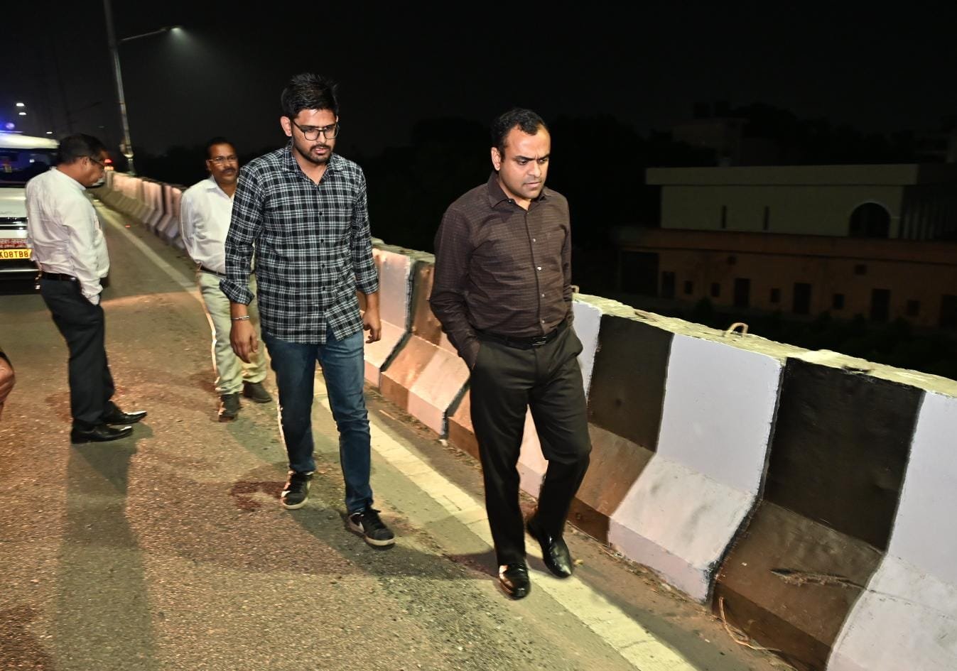 1792869695 836 आगामी कुंभ मेले के दृष्टिगत रात्रि के समय चल रहे