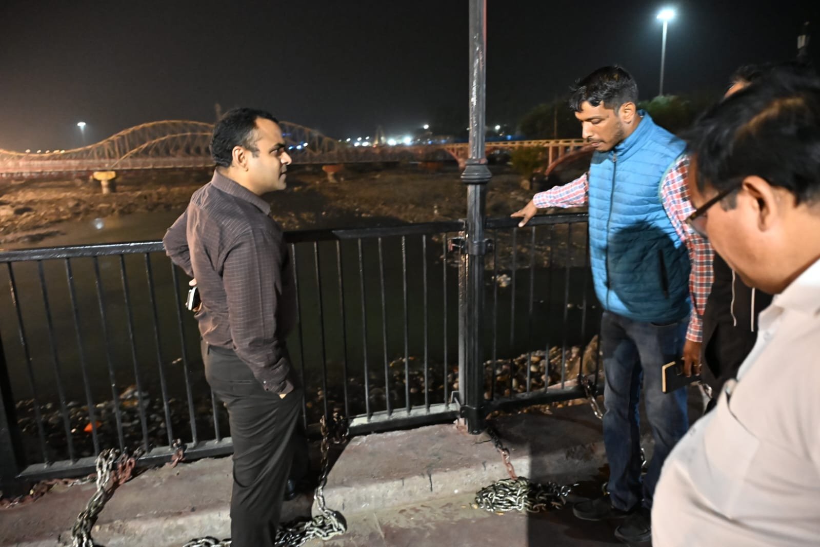 1792890254 846 आगामी कुंभ मेले के दृष्टिगत रात्रि के समय चल रहे