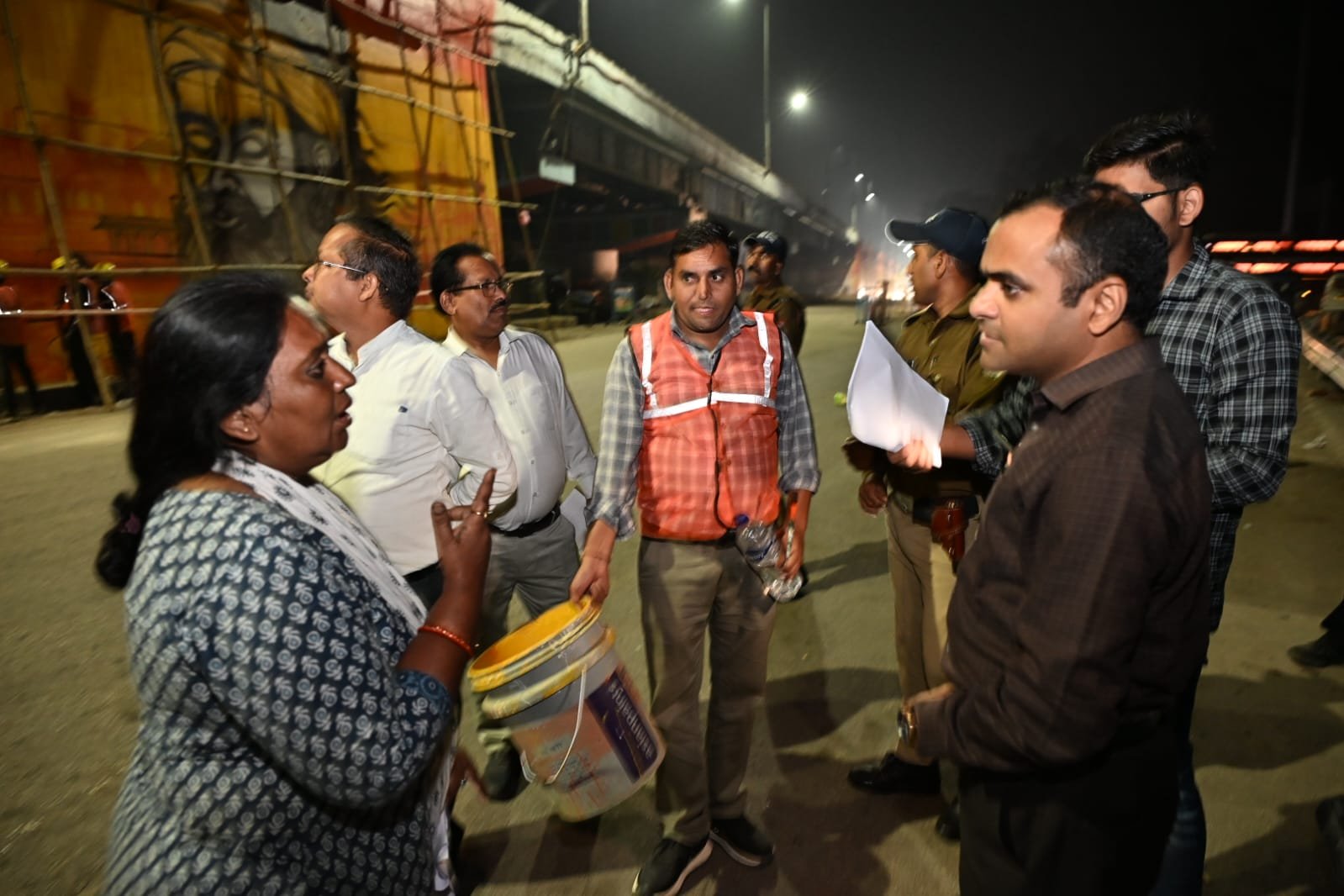 1792890254 981 आगामी कुंभ मेले के दृष्टिगत रात्रि के समय चल रहे