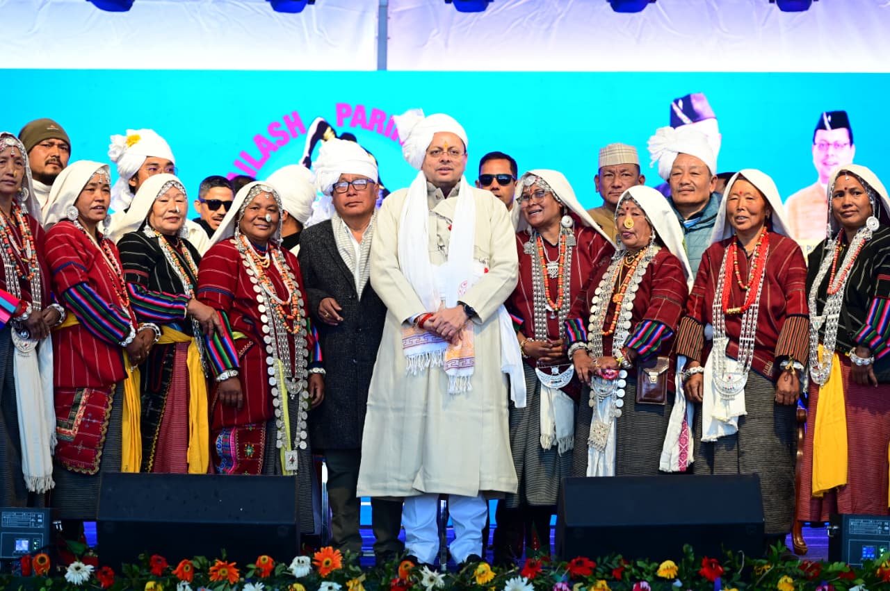 मुख्यमंत्री पुष्कर सिंह धामी ने गुंजी में आदि कैलाश परिक्रमा रन-2.0 में किया प्रतिभाग, विजेता धावकों को किया पुरस्कृत 5 1792928181 7 मुख्यमंत्री पुष्कर सिंह धामी ने गुंजी में आदि कैलाश परिक्रमा
