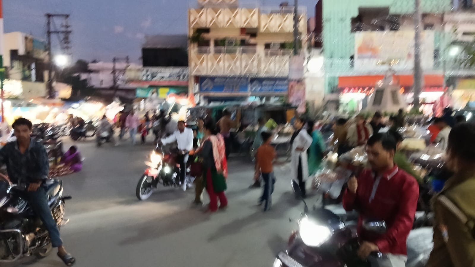1793204525 532 आगामी त्यौहार के दृष्टिगत एसएसपी नवनीत सिंह के पर ग्राउंड