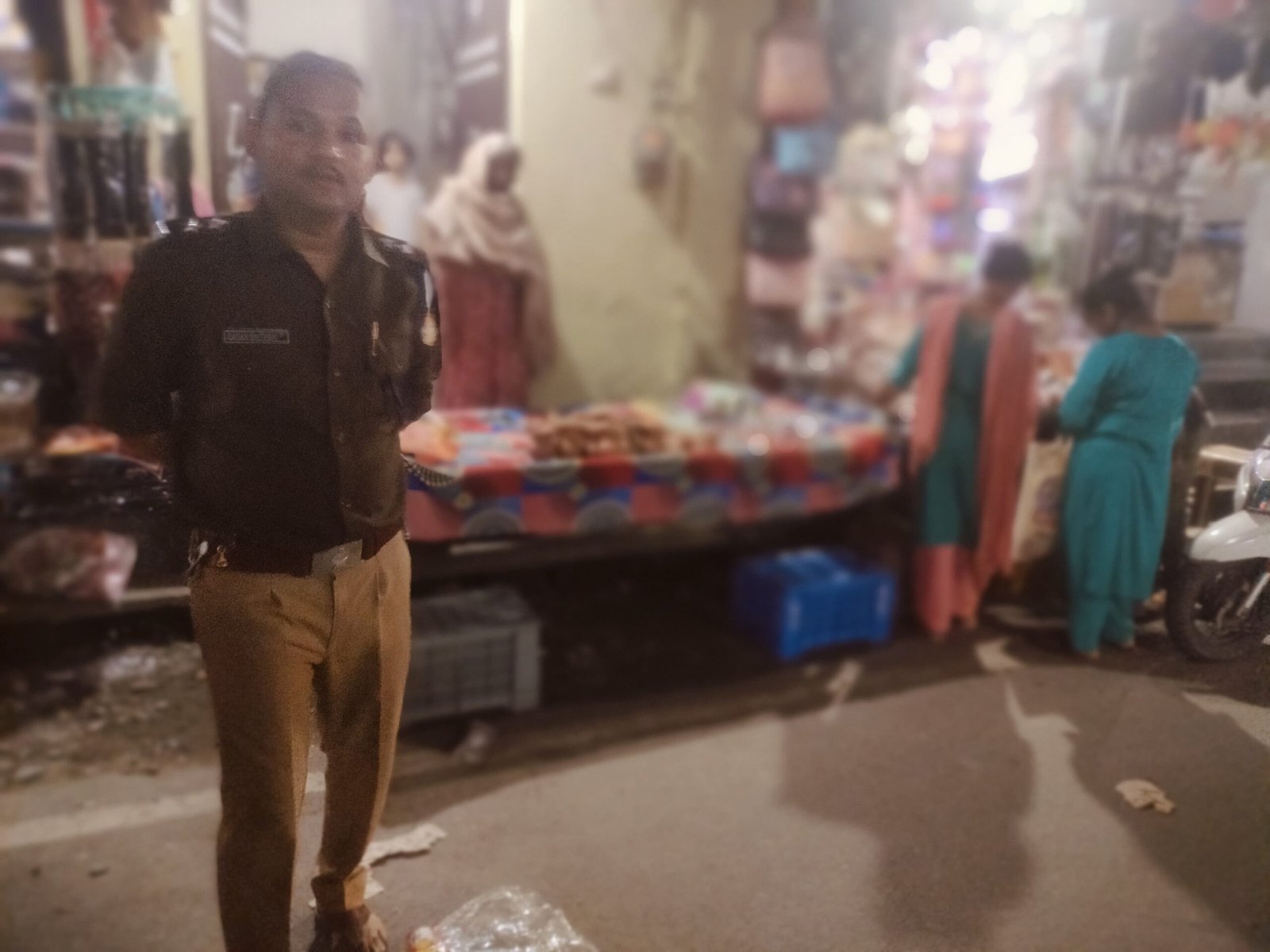 1793204525 775 आगामी त्यौहार के दृष्टिगत एसएसपी नवनीत सिंह के पर ग्राउंड