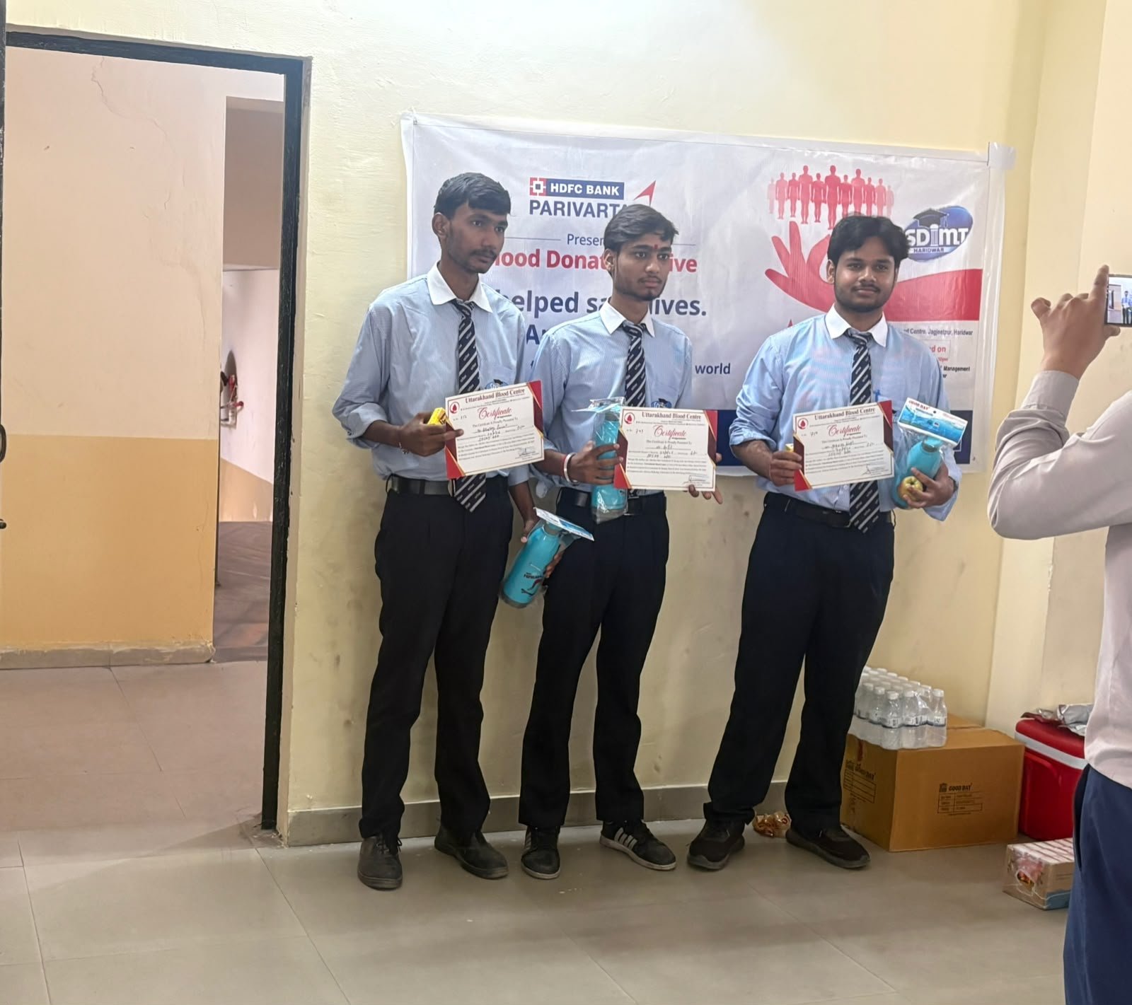 1793275901 302 स्वामी दर्शनानंद इंस्टीट्यूट ऑफ मैनेजमेंट एंड टेक्नोलॉजी में स्वैच्छिक रक्त