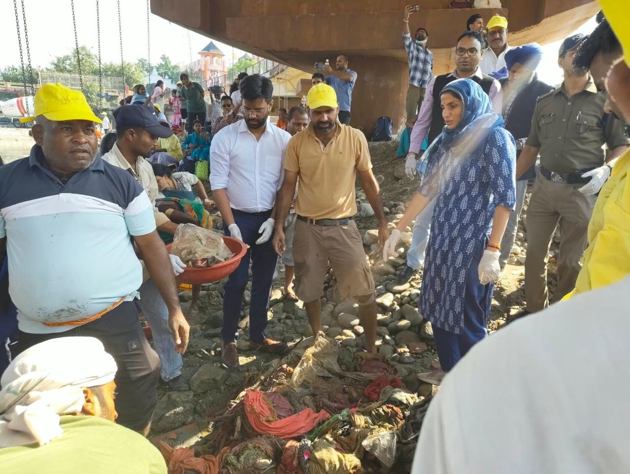 गंगा सेवा के संकल्प से कुंभ की तैयारियों को मिला जनसहभागिता का संबल 5 1793443520 313 गंगा सेवा के संकल्प से कुंभ की तैयारियों को मिला