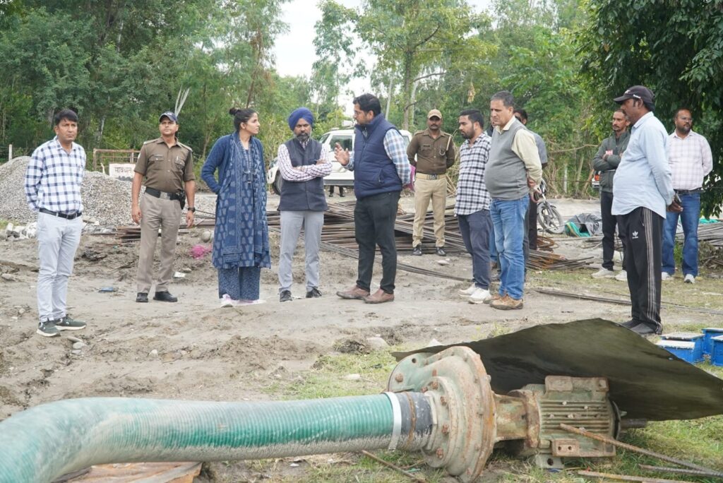 2027-शिविर-स्थलों-से-घाटों-और-संपर्क-मार्गों-तक-तैयारियों.jpeg