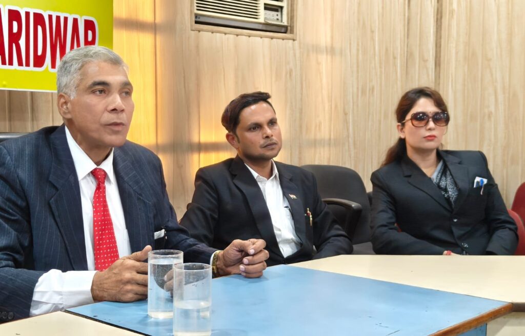अधिकारों-के-प्रति-लोगों-को-जागरूक-करेगी-राष्ट्रीय-मानवाधिकार.jpeg