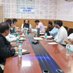 आयुक्त-ने-की-श्री-केदारनाथ-धाम-यात्रा-की-मानक.jpeg