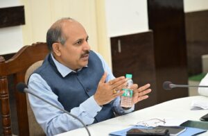 उत्तराखण्ड-विजन-2047-को-लेकर-मुख्य-विकास-अधिकारी-ने-ली.jpeg
