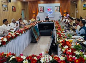 एकलव्य-विद्यालय-के-लिए-10-करोड़-रुपये-की-घोषणा.jpeg