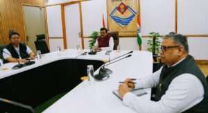 के-लंबित-प्रकरणों-के-निस्तारण-में-तेजी-लाएं-विभागः.jpg