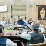 चुनाव-2027ः-देहरादून-में-23-अक्टूबर-से-ईवीएम-की-तकनीकी.jpeg