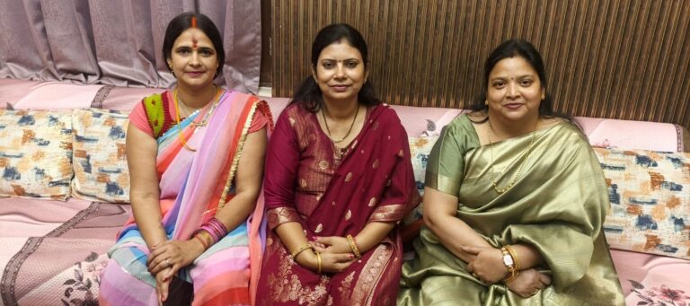चौथ-प्रेम-विश्वास-और-समर्पण-का-पर्व-है.jpeg