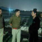 जलस्तर-में-तेज-बहाव-में-फंसकर-बोलेरो-चालक-सहित.jpeg