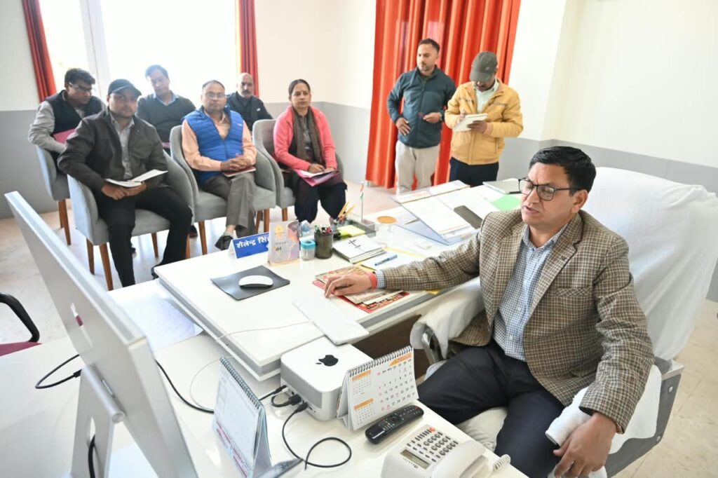 जिलाधिकारी-की-अध्यक्षता-में-जिला-स्तरीय-एनसीओआरडी-नार्को-कोऑर्डिनेशन-सेंटर.jpeg