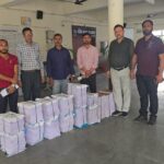 दलों-के-प्रतिनिधियों-के-साथ-बैठक-की.jpg