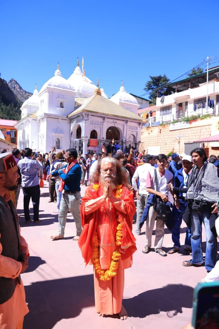 धाम-से-स्वच्छता-सेवा-और-तीर्थों-की-दिव्यता-बनाये.jpg
