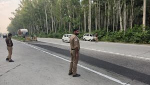 नवनीत-सिंह-के-निर्देश-पर-चलाया-जा-रहा-सघन.jpeg