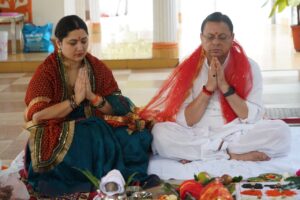 नवरात्रि-के-प्रथम-दिवस-पर-मुख्यमंत्री-ने-की-पूजा-अर्चना.jpg