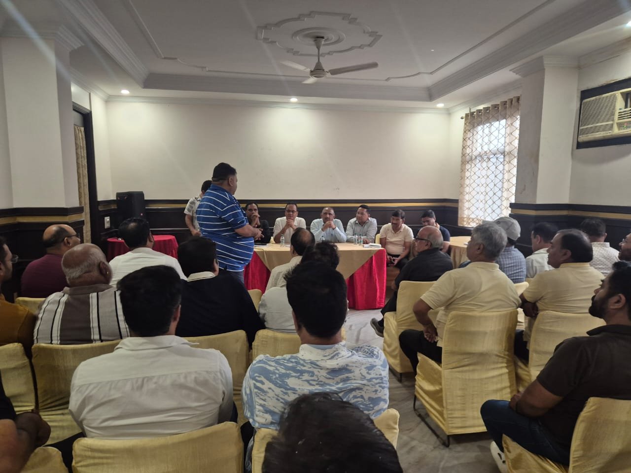 नवरात्रि पर कुट्टू के आटे की बिक्री को लेकर खाद्य कारोबारियों की जागरूकता कार्यशाला आयोजित 2 पर कुट्टू के आटे की बिक्री को लेकर खाद्य