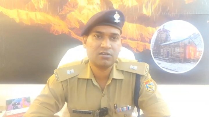 निकला-चैन-स्नेचिंग-पुलिस-ने-संरक्षण-में-लिया.jpg