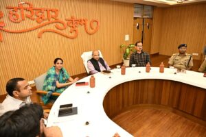 ने-उच्च-स्तरीय-समिति-की-बैठक-में-की-कुंभ.jpg