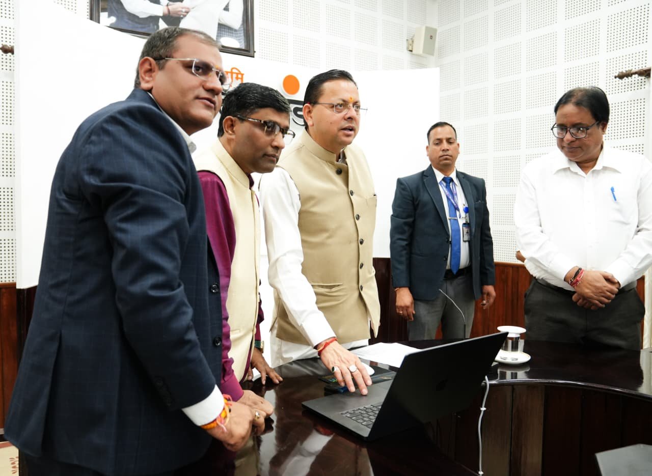 ने गढ़वाली कुमाऊँनी और जौनसारी लोकभाषाओं के वॉइस कलेक्शन
