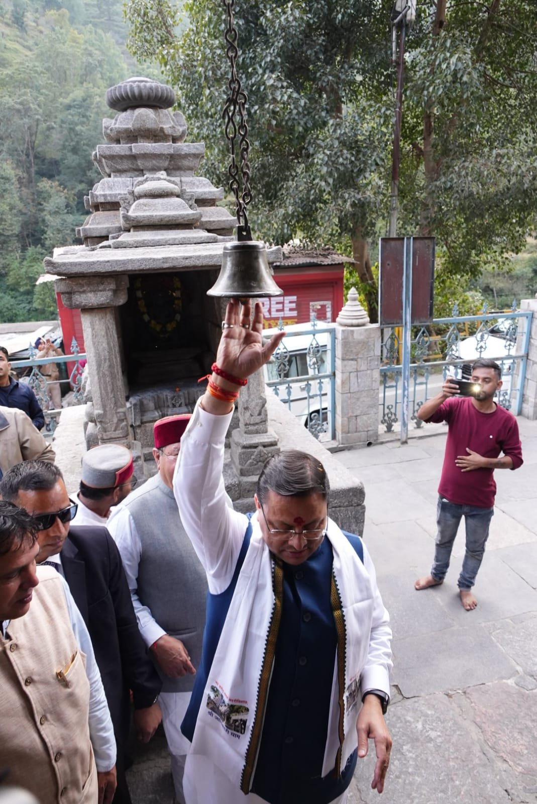 पुष्कर सिंह धामी ने आदिबद्री मंदिर में की पूजा अर्चना