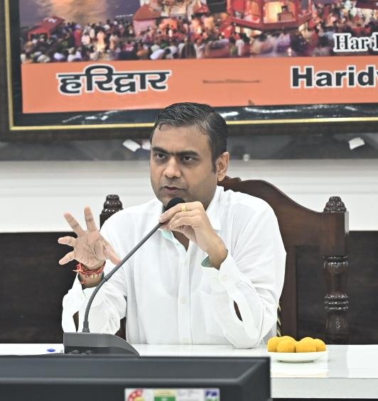 महात्मा गांधी तथा देश के पूर्व प्रधान मंत्री स्व0
