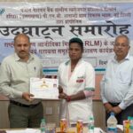 विकास-अधिकारी-ने-मुख्यमंत्री-उद्यमशाला-योजना-स्पोक-सेंटर-में.jpg