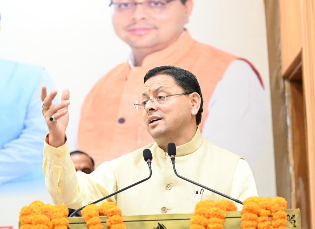 विद्यार्थी-उत्तराखंड-के-उज्ज्वल-भविष्य-के-आधार-स्तंभ.jpeg