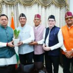 श्री-पुष्कर-सिंह-धामी-से-उत्तराखंड-महापरिषद-लखनऊ-के.jpg