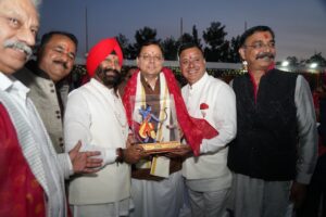 श्रीधामी-बन्नू-बिरादरी-द्वारा-परेड-ग्राउंड-देहरादून-में-आयोजित.jpeg