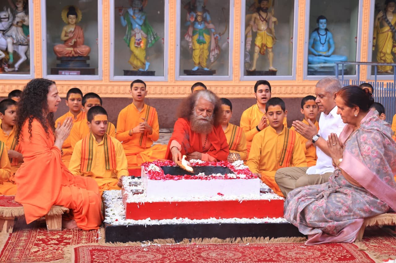 ज्ञान की अमूल्य धरोहर से साक्षात्कार का ऐतिहासिक क्षण