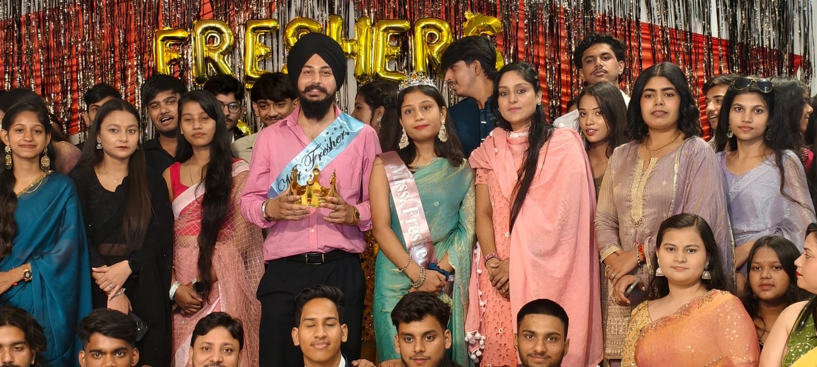 दर्शनानन्द इंस्टिट्यूट आफ मैंनेजमेंट एण्ड टैक्नोलोजी द्वारा फ्रेशर पार्टी